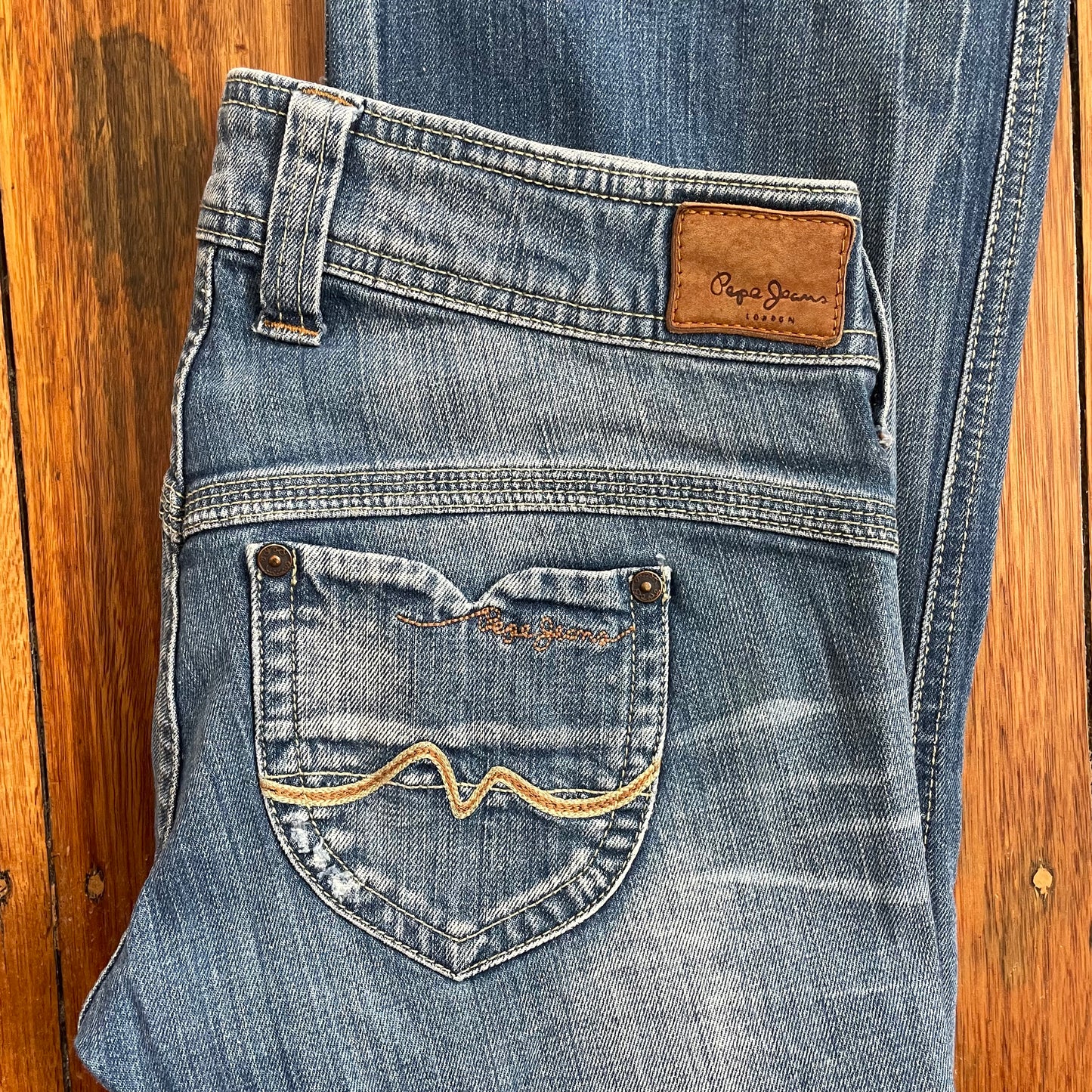 low rise skinny boot jeans