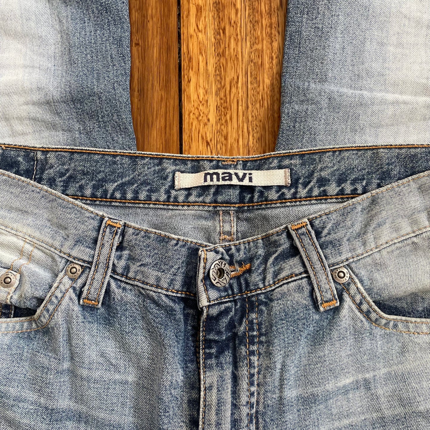 baggy denim jeans