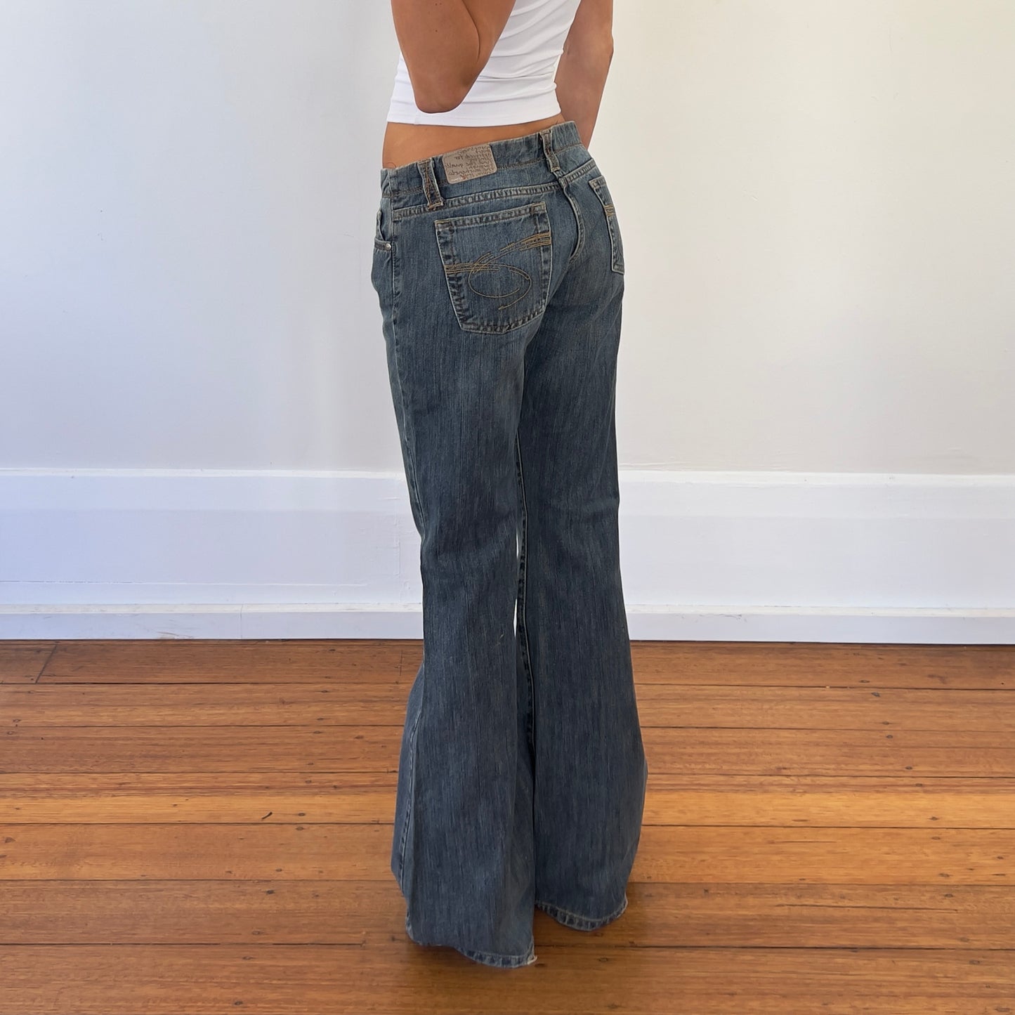 low rise wide leg jeans