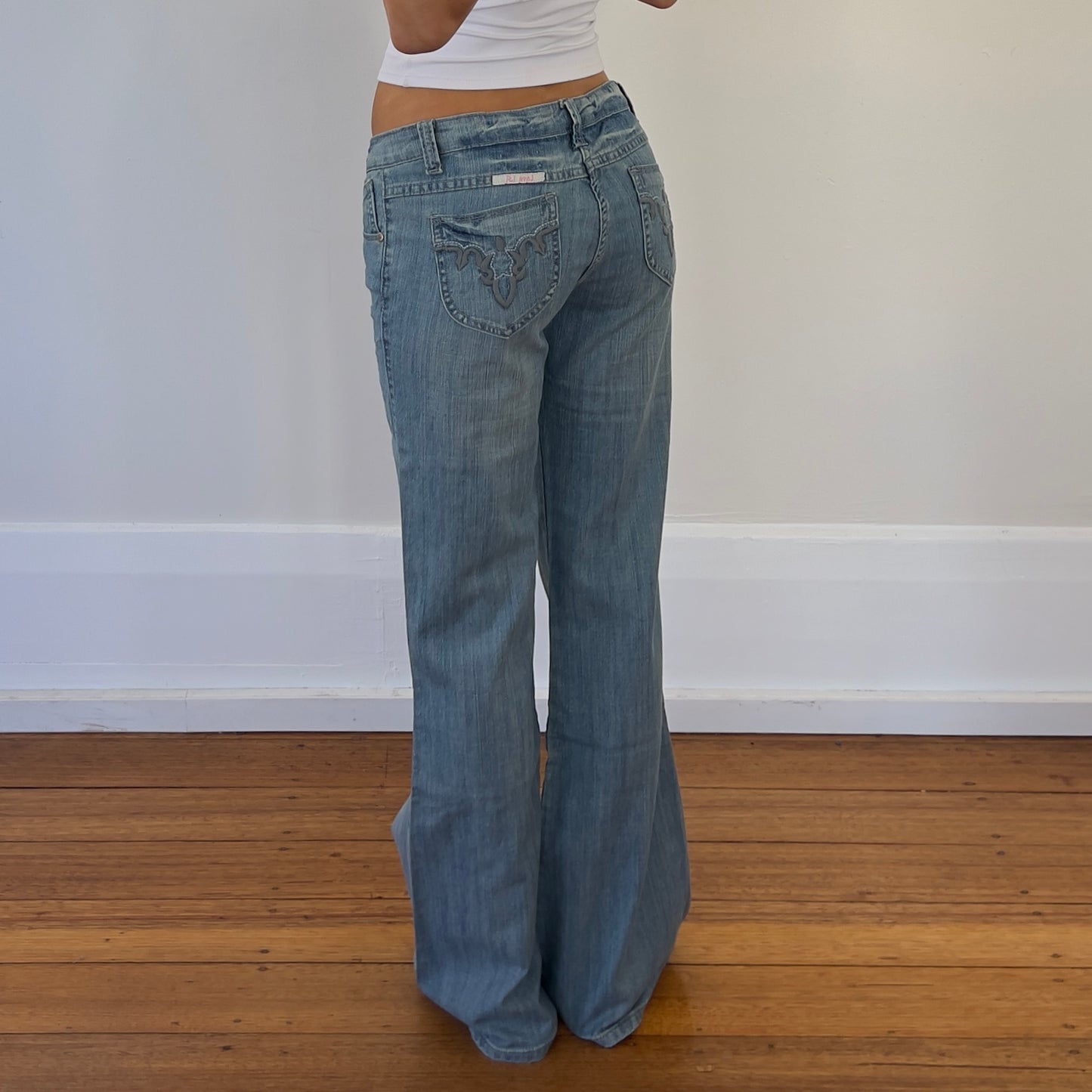 low rise wide leg jeans
