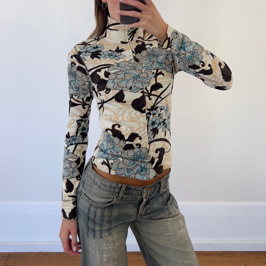 graphic zip up long sleeve