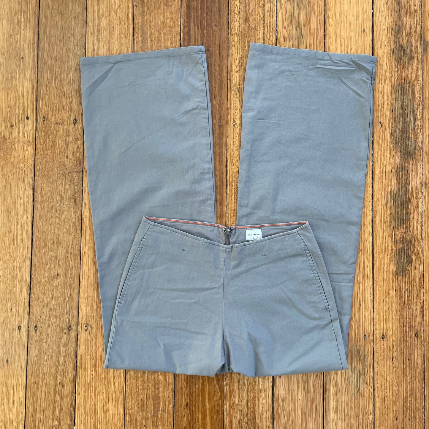 grey wide leg trousers