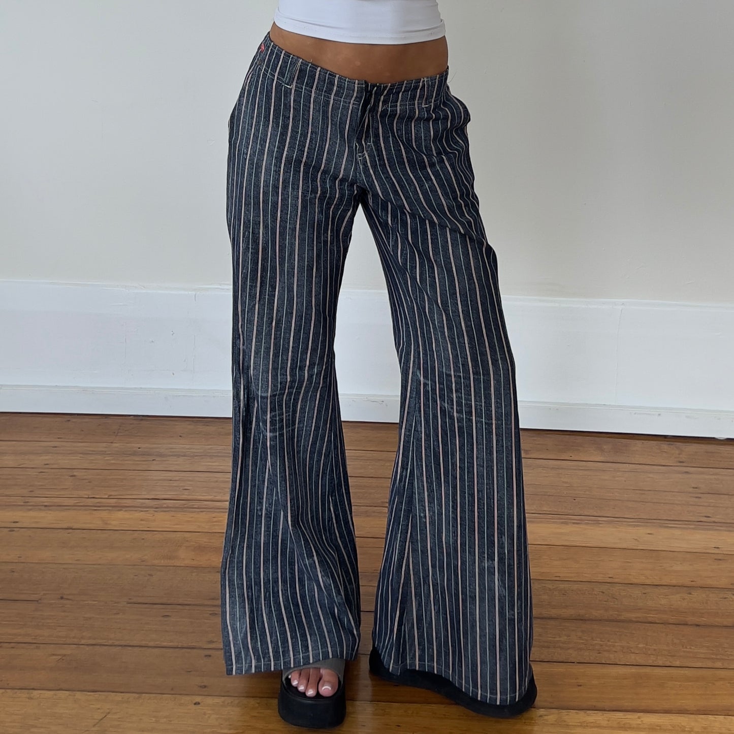 wide leg stripe pants