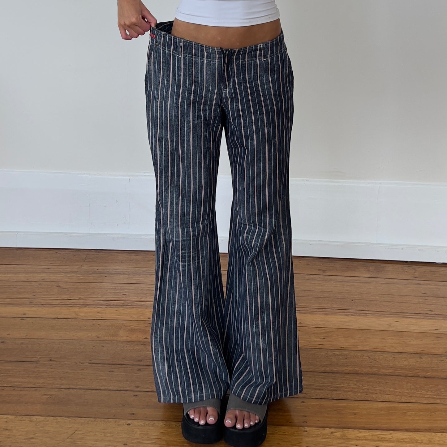 wide leg stripe pants