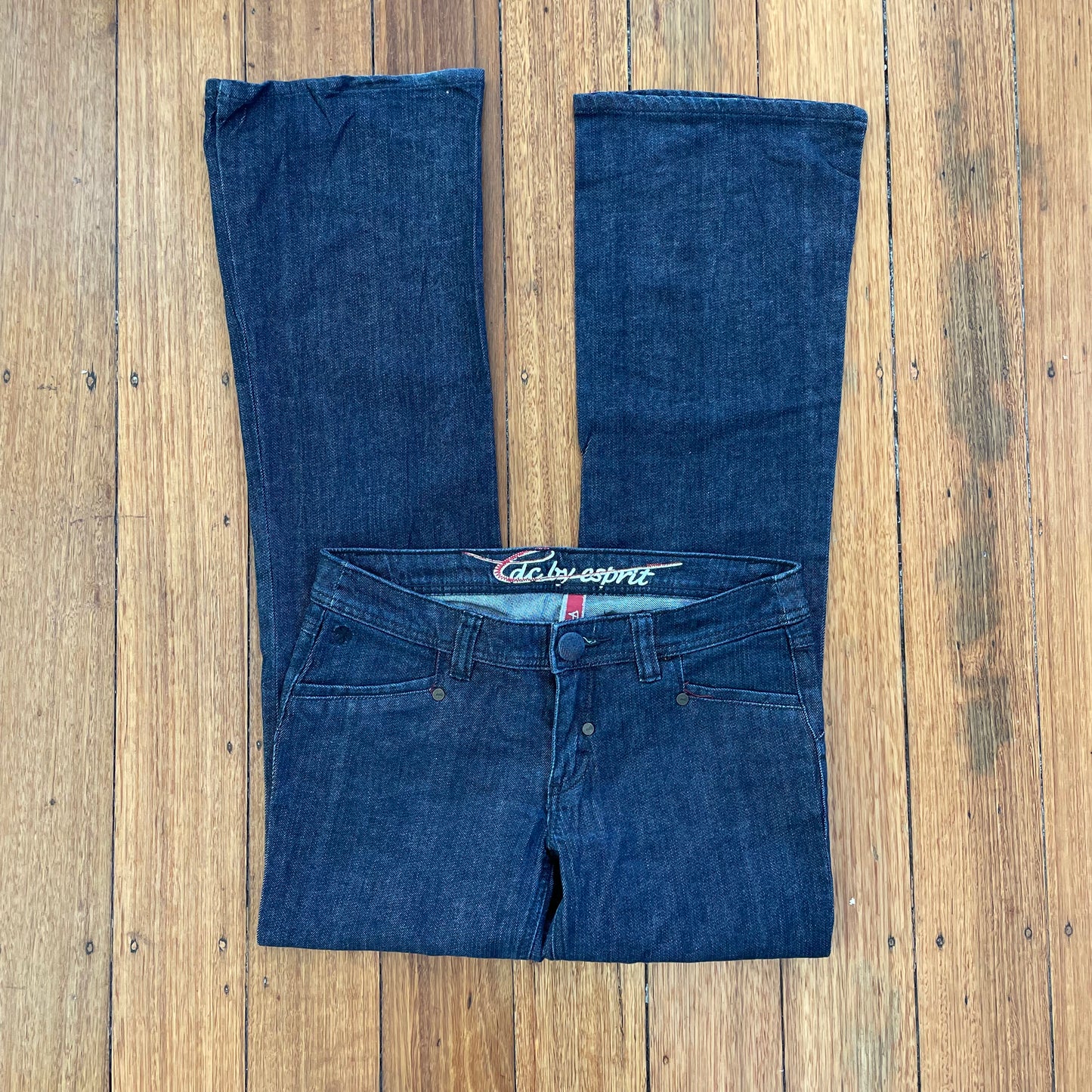 dark wash bootcut jeans