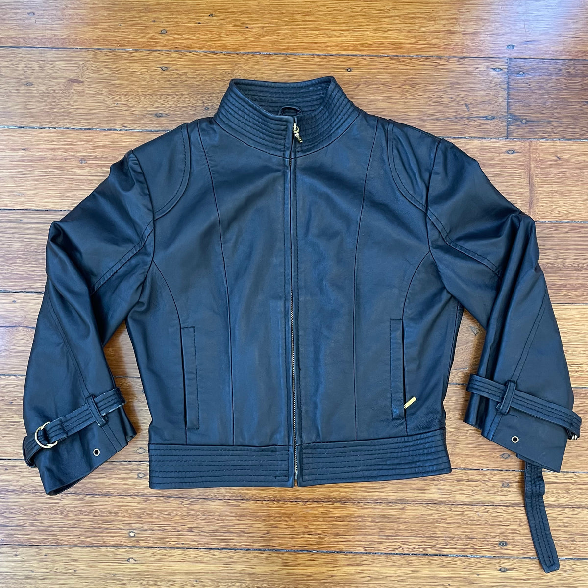 3/4 sleeve black leather jacket