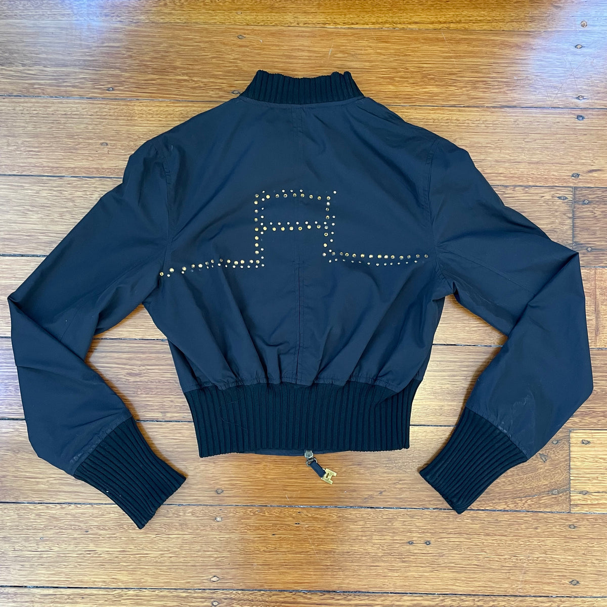 black lightweight bomber jacket
