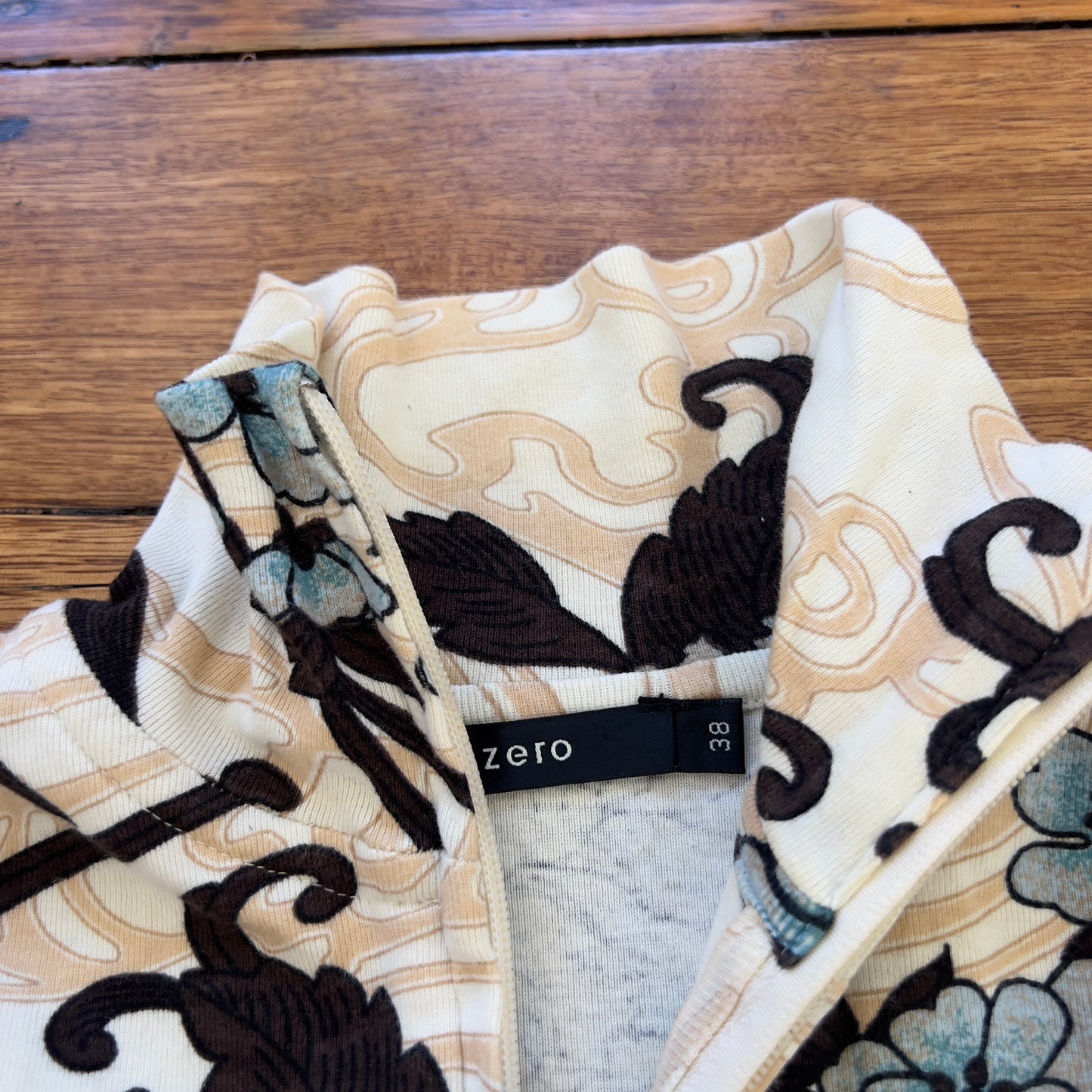 graphic zip up long sleeve
