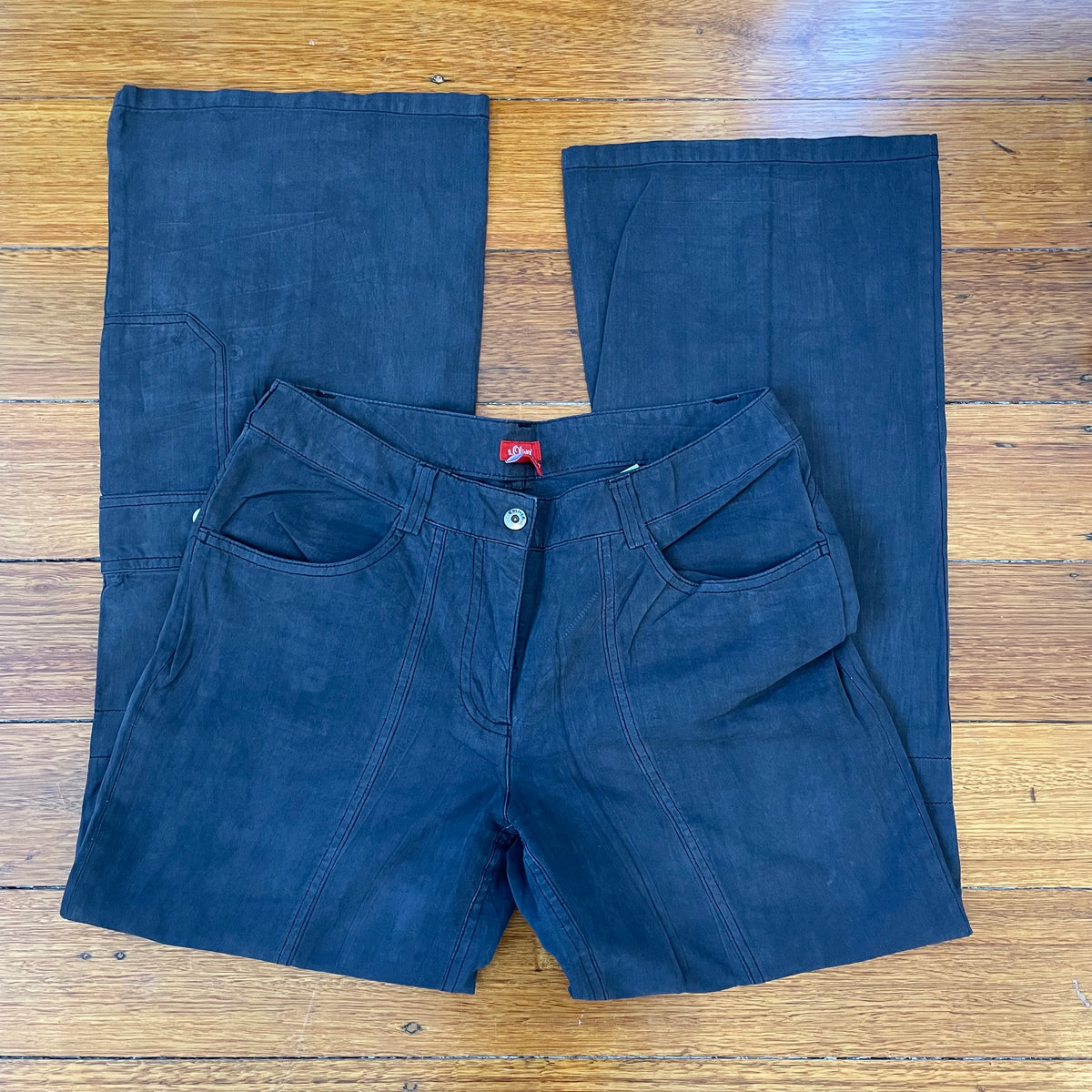 charcoal cargo style pants