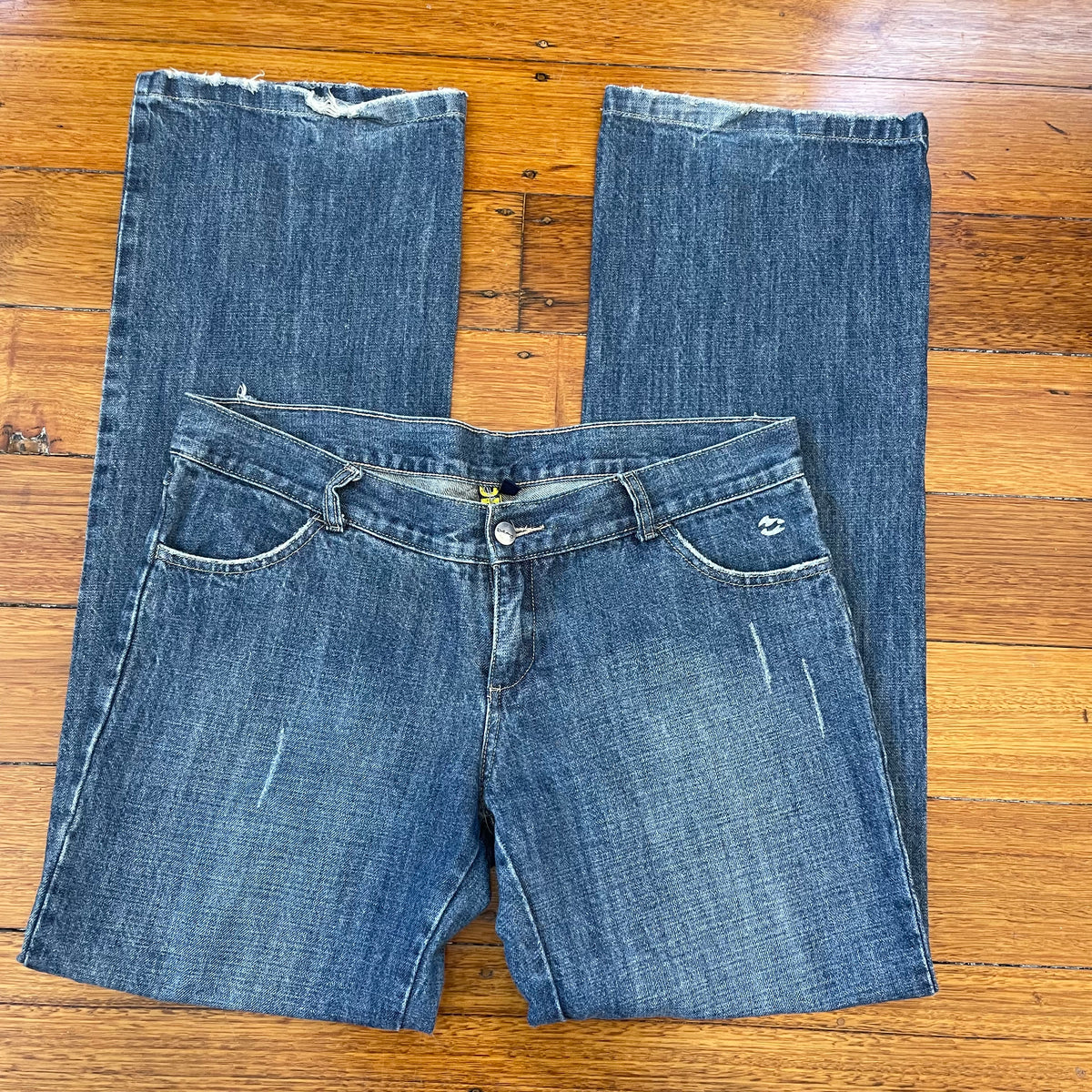 baggy Billabong print jeans