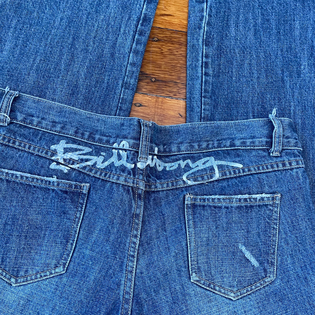 baggy Billabong print jeans