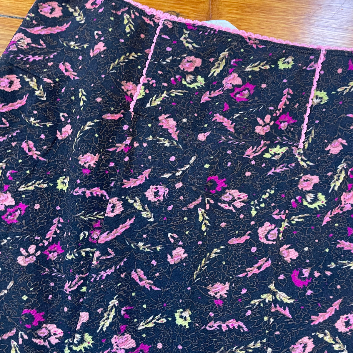 floral midi skirt