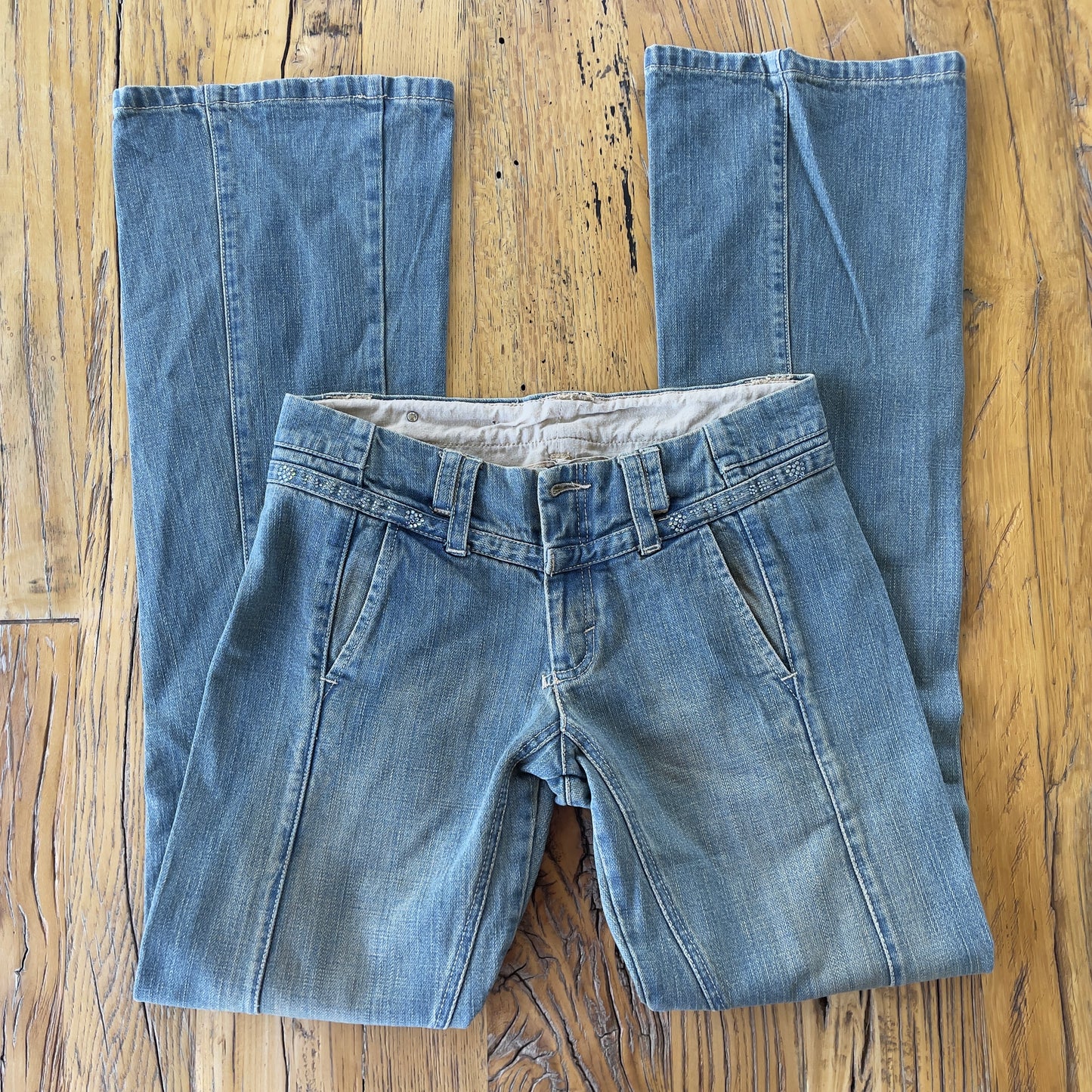 low rise bootcut jeans