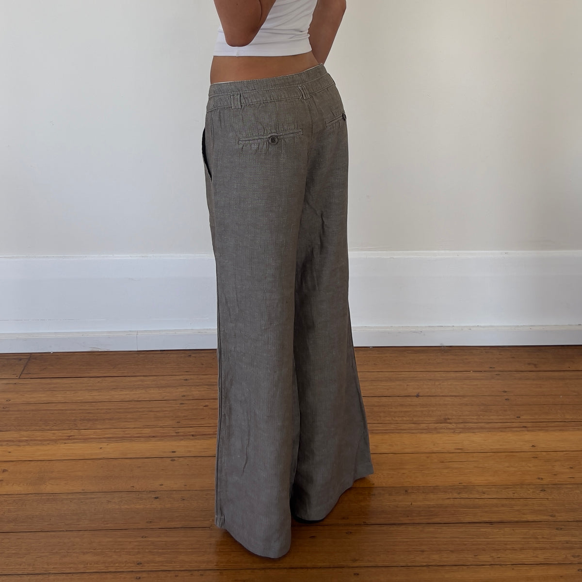 grey wide leg pants