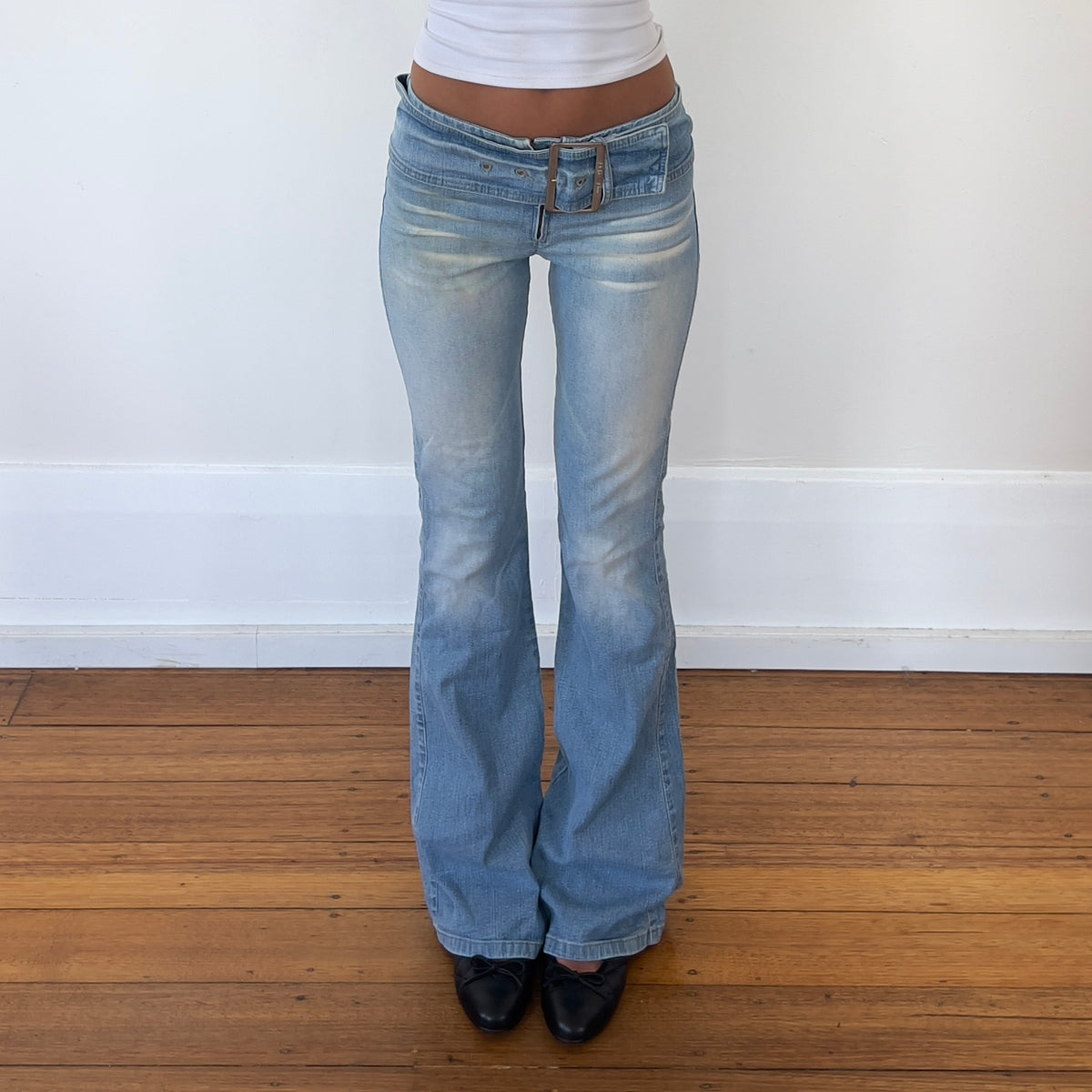 low rise bootcut belt jeans