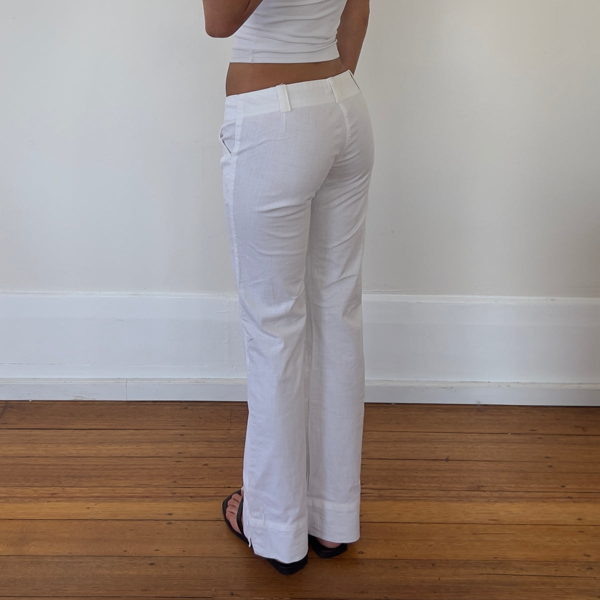 white cotton pants