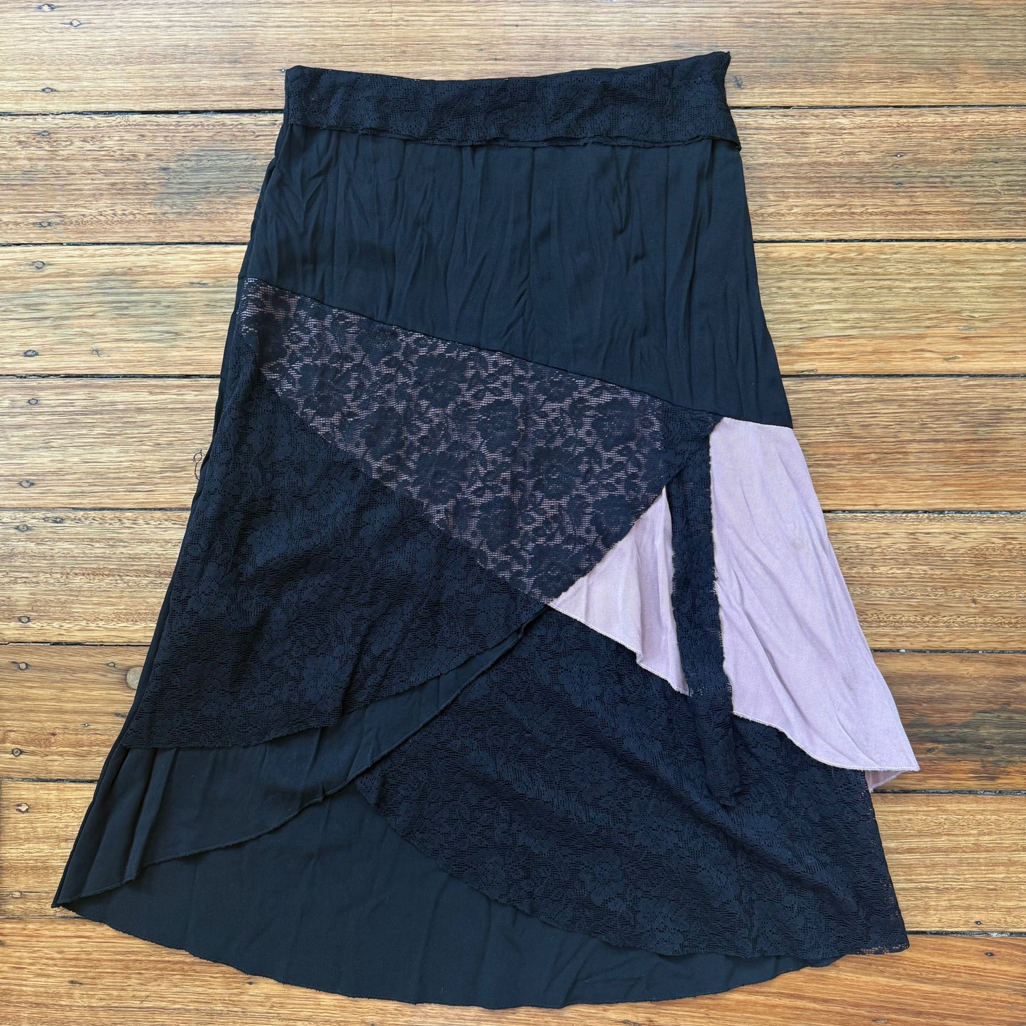 black/pink midi skirt