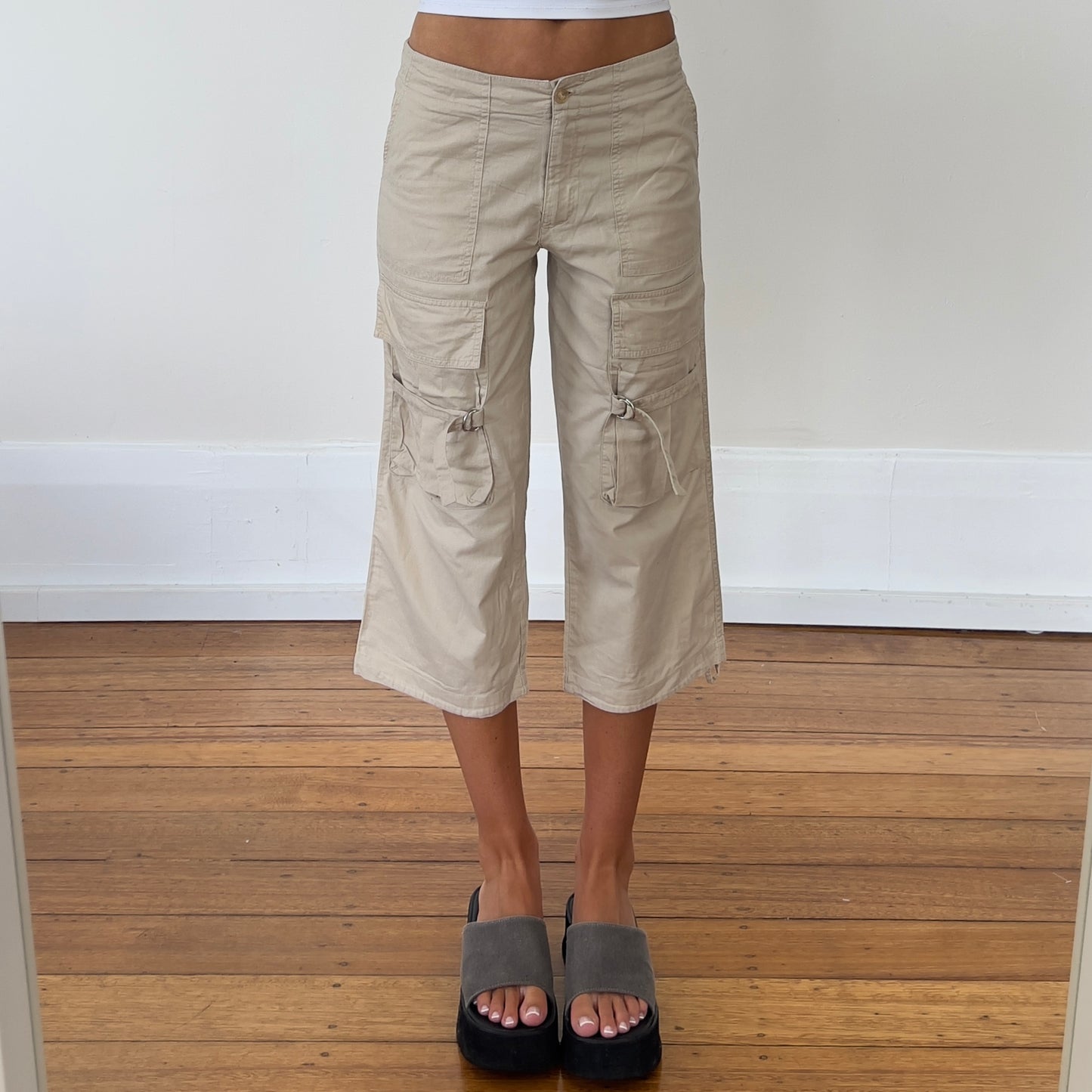 cargo capri pants
