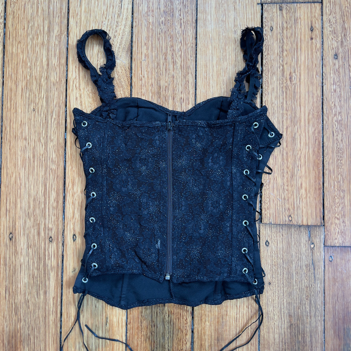 black lace up corset