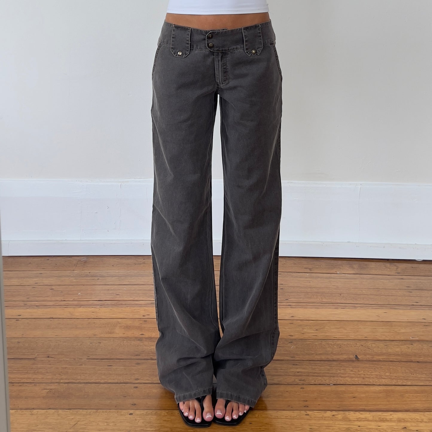 baggy dark denim jeans