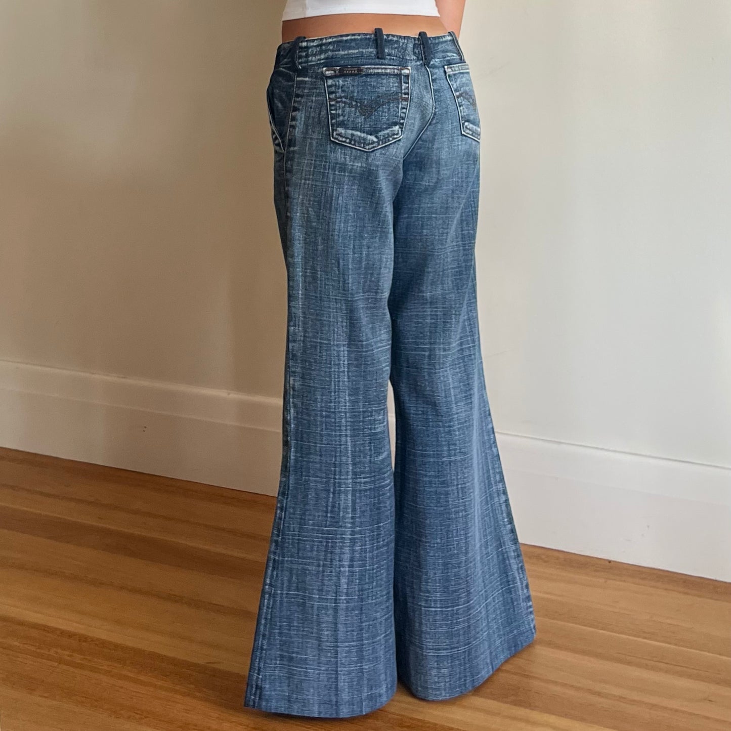 90s wide leg jeans