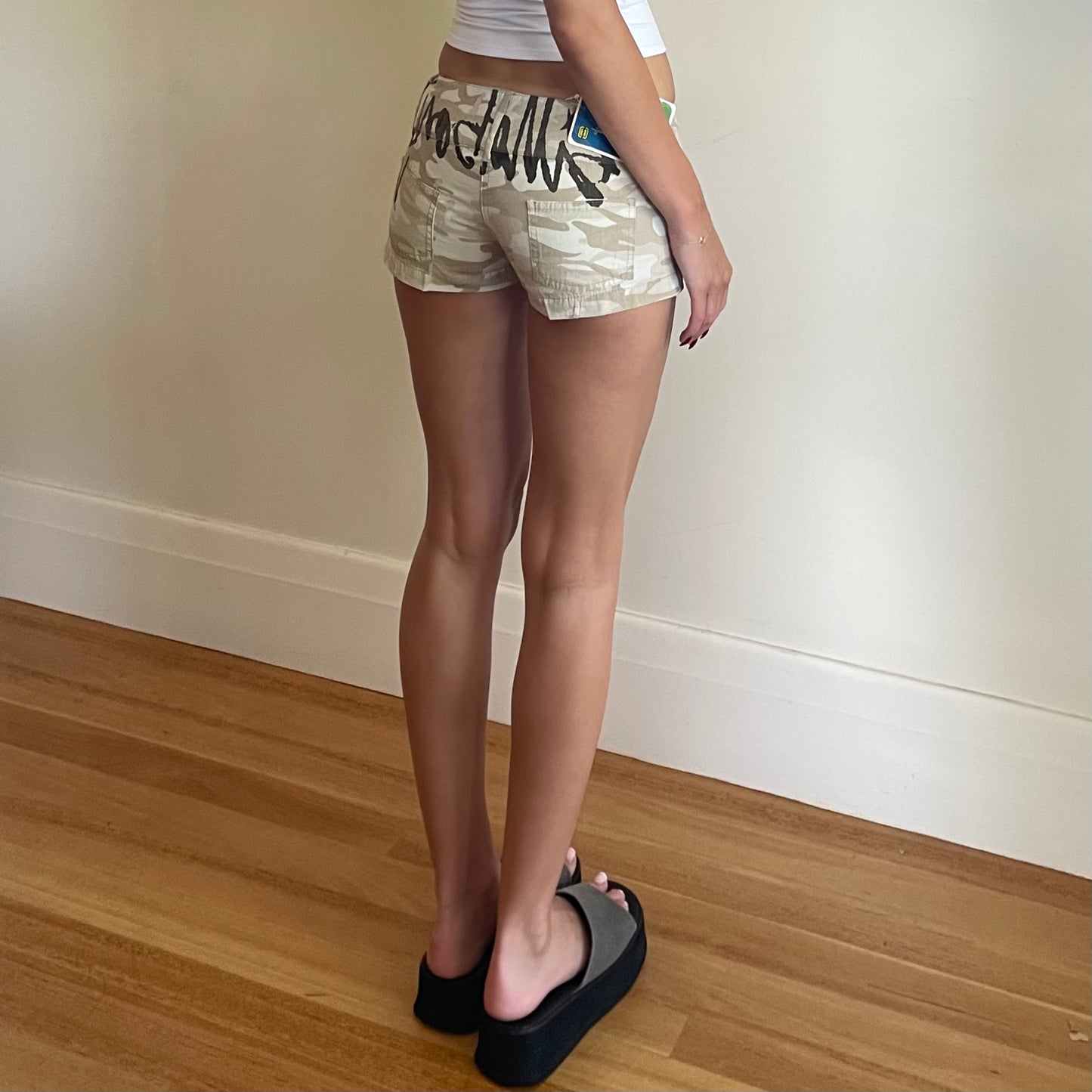 y2k deadstock Billabong mini shorts