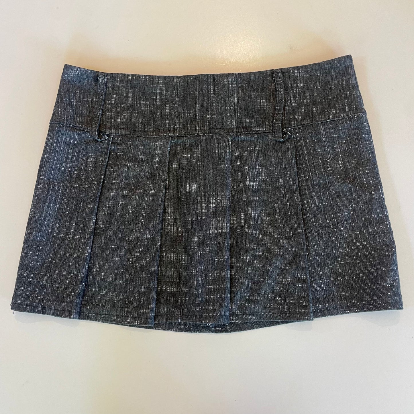 vintage pleated skirt