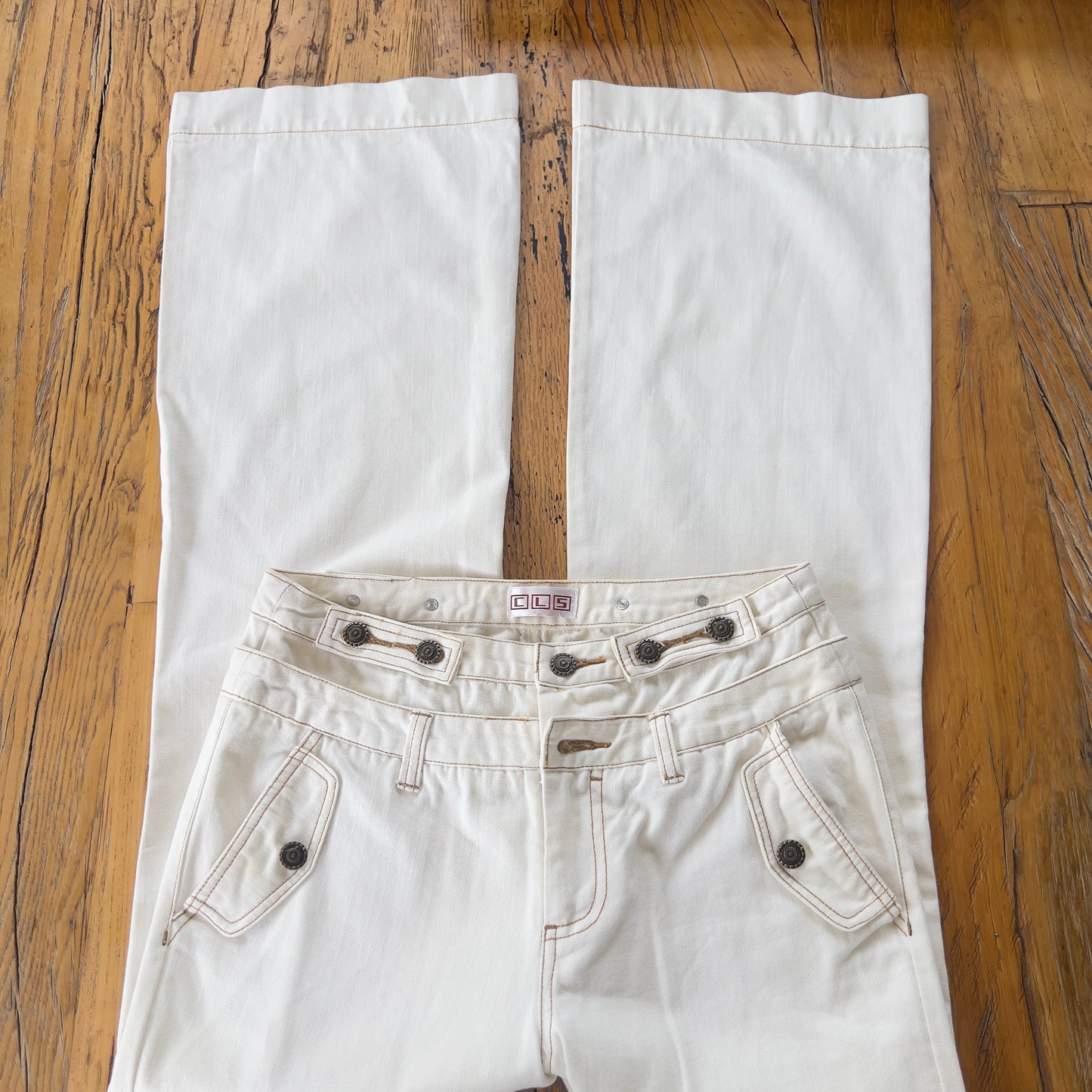 90s wide leg cream jeans