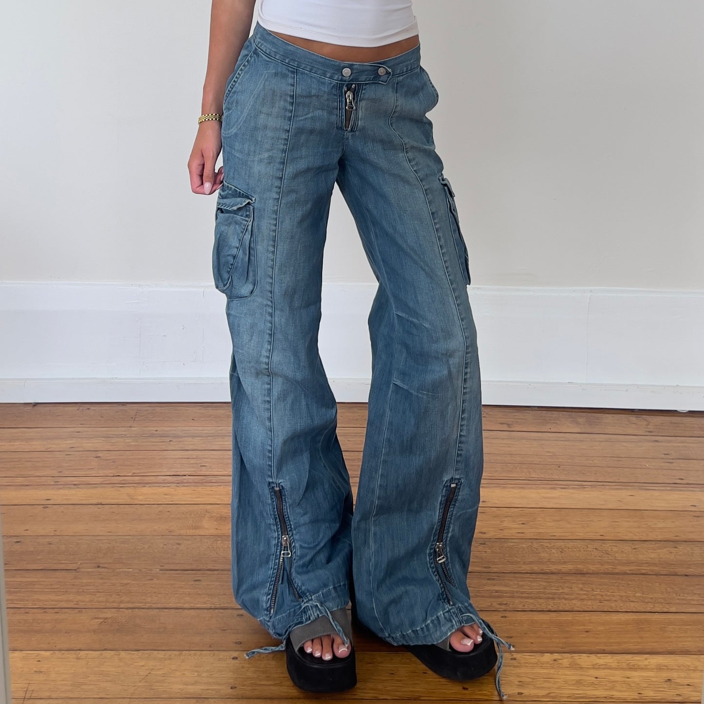baggy cargo jeans