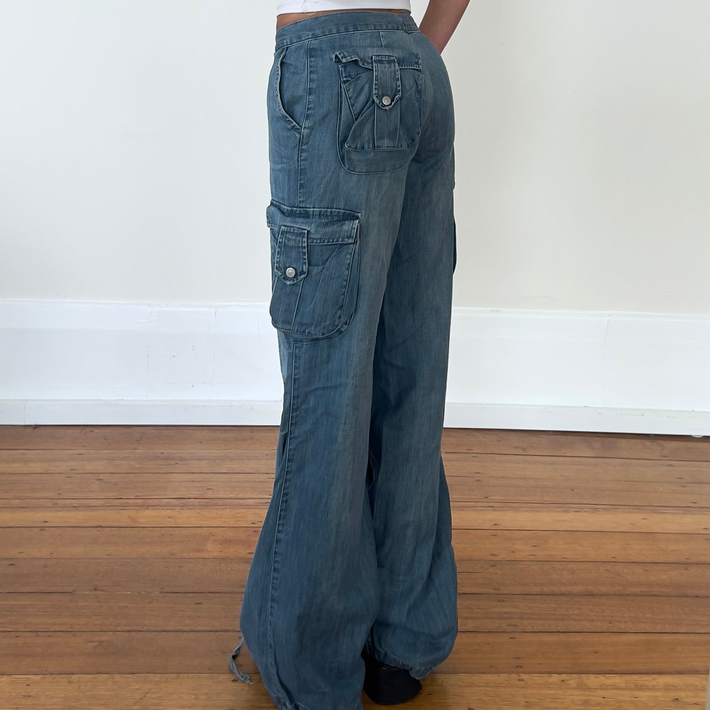 baggy cargo jeans