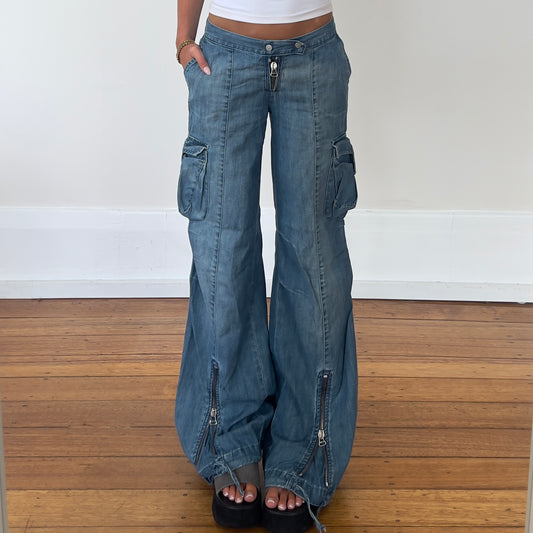 baggy cargo jeans
