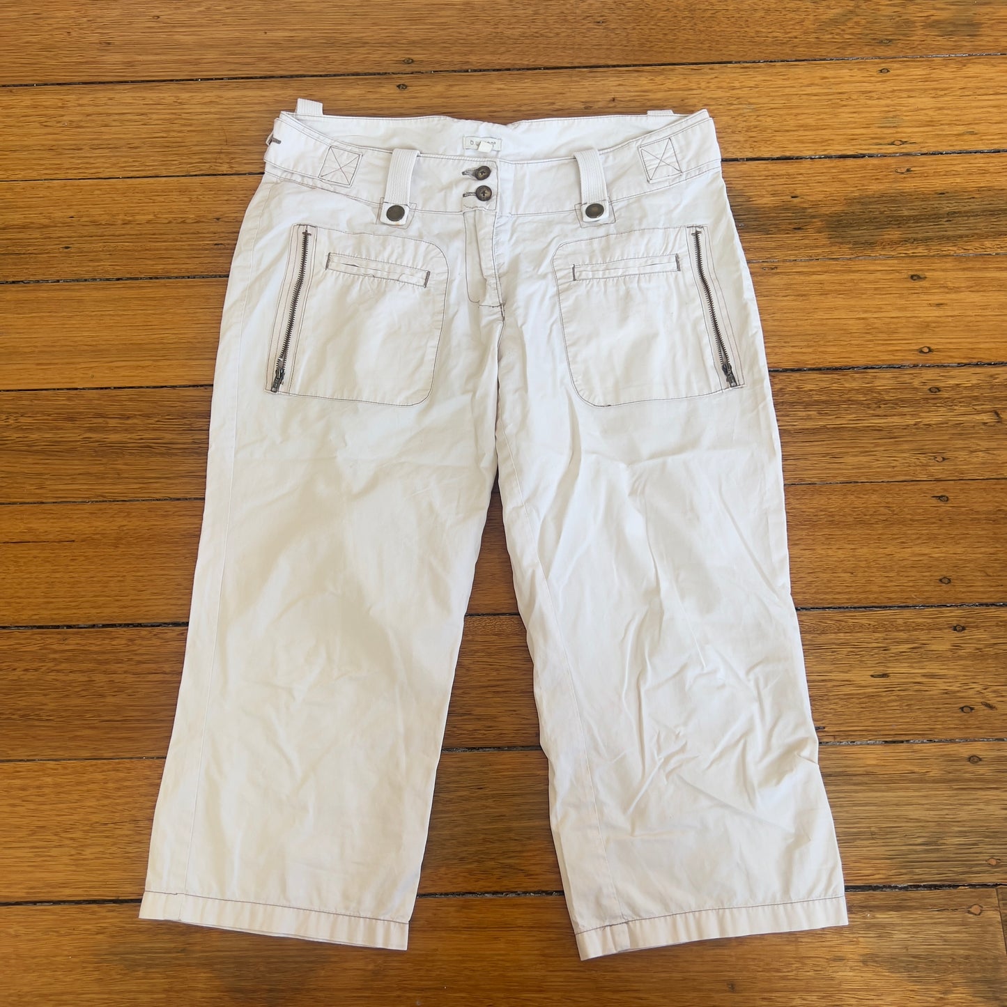 cargo cream capris