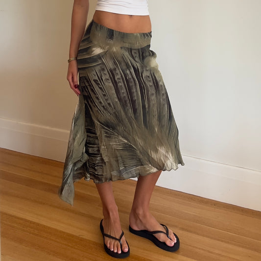 green graphic printed maxi skirt