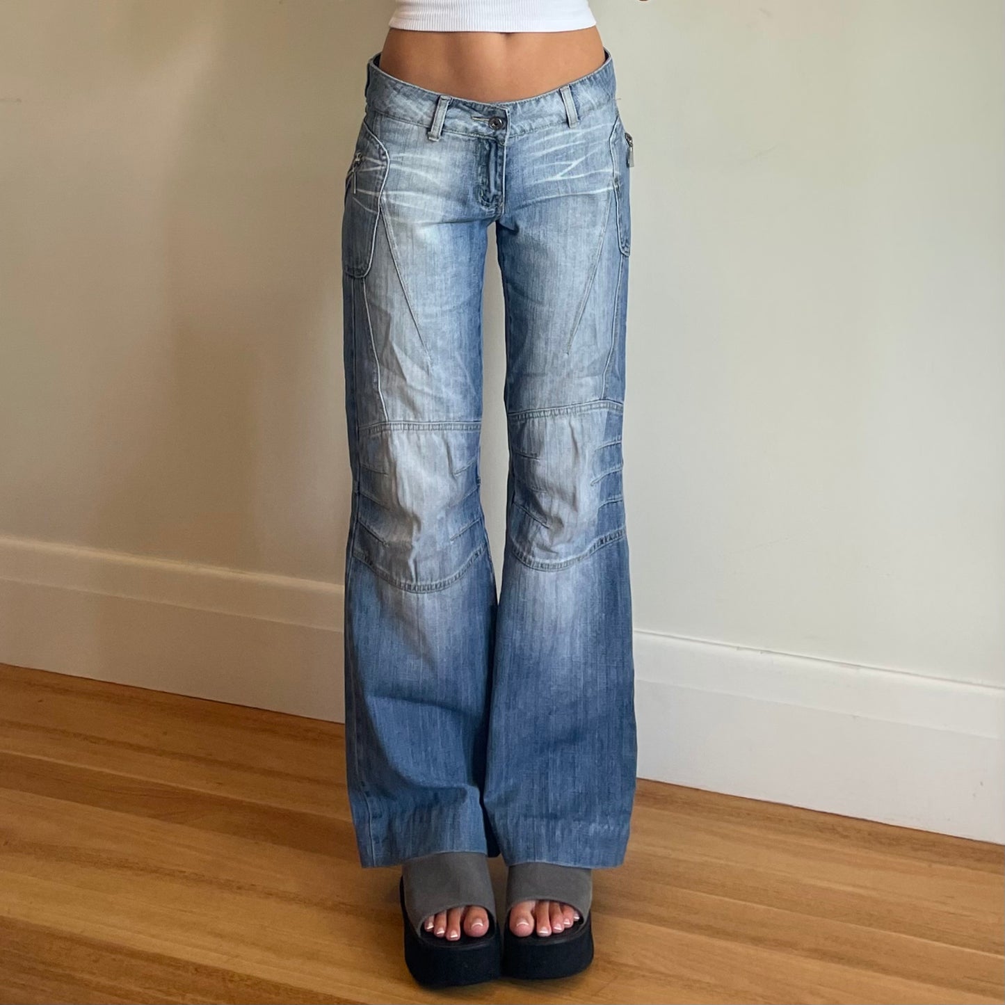 90s wide leg jeans