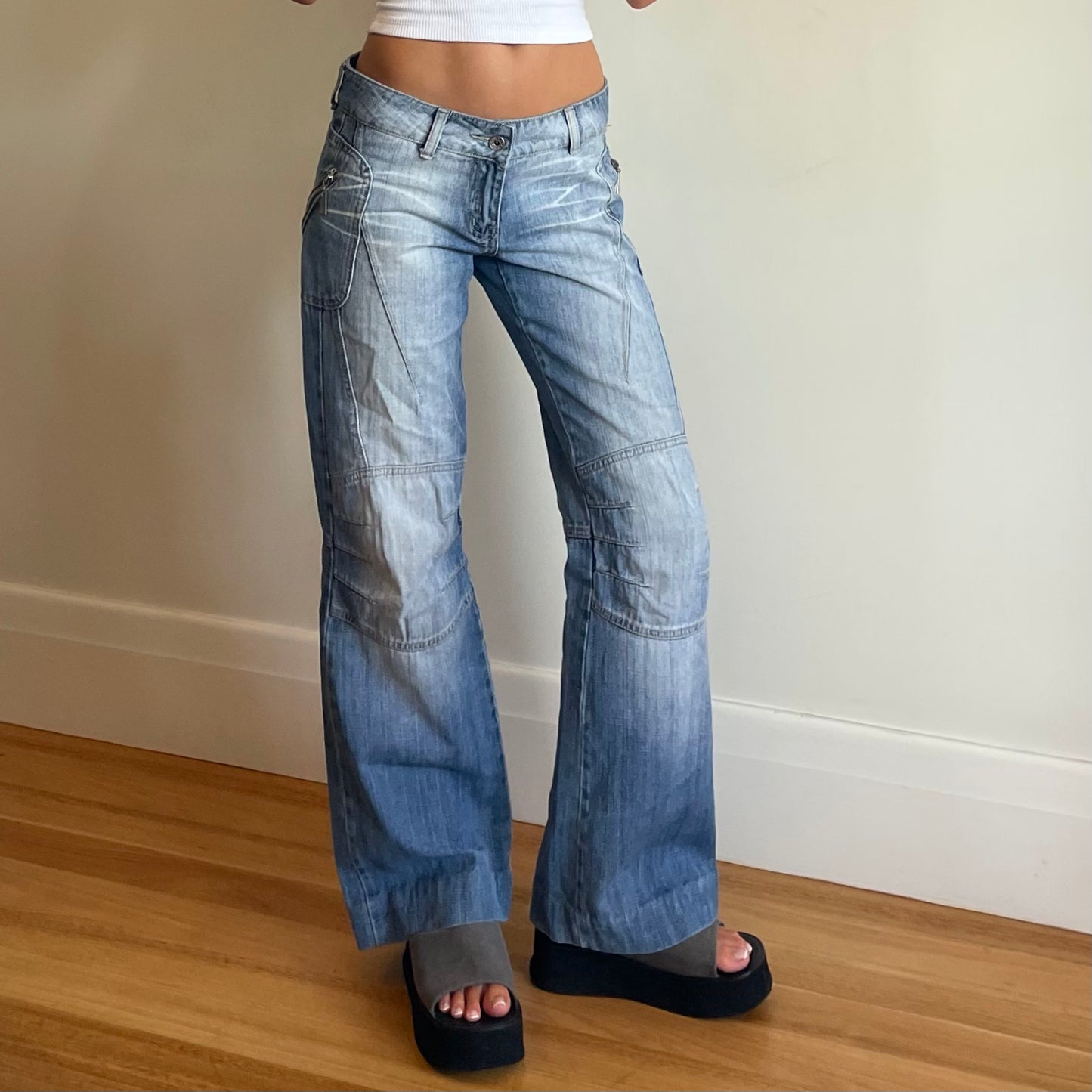 90s wide leg jeans