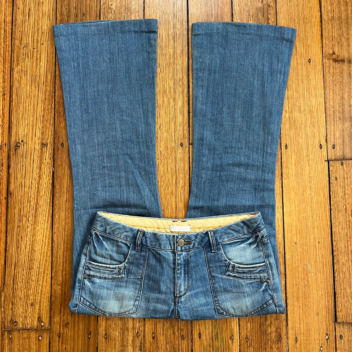 low rise flared jeans