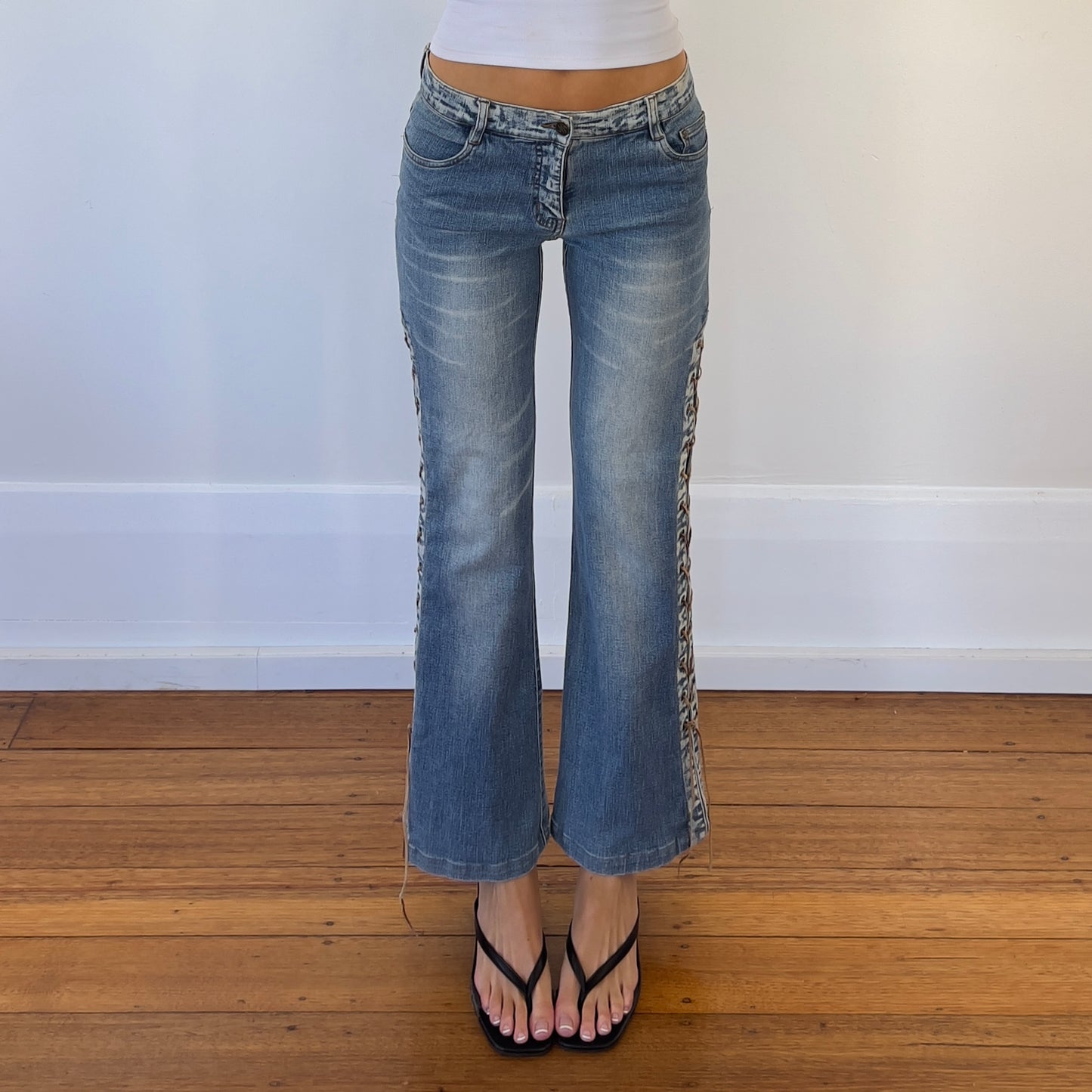 lace up style jeans