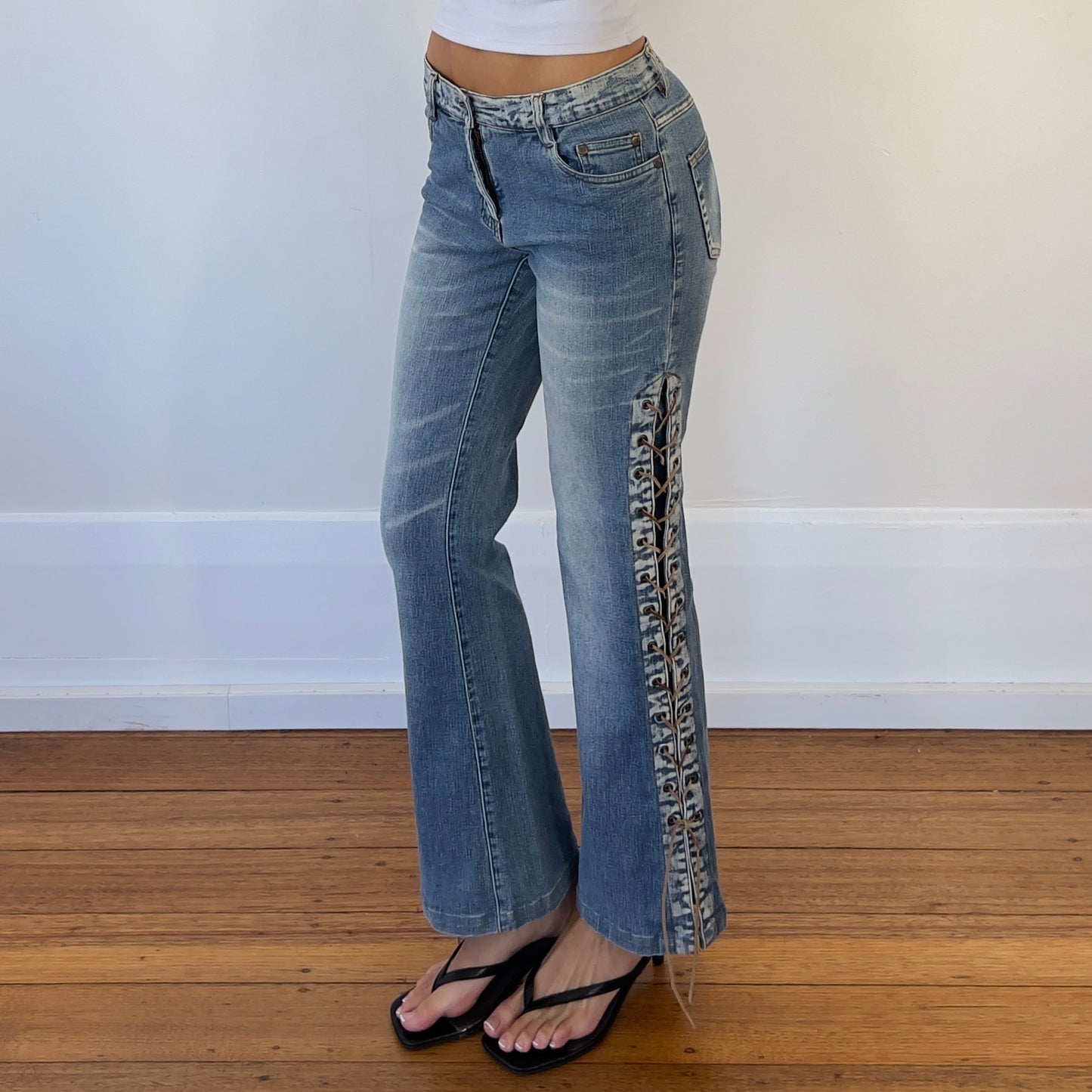 lace up style jeans