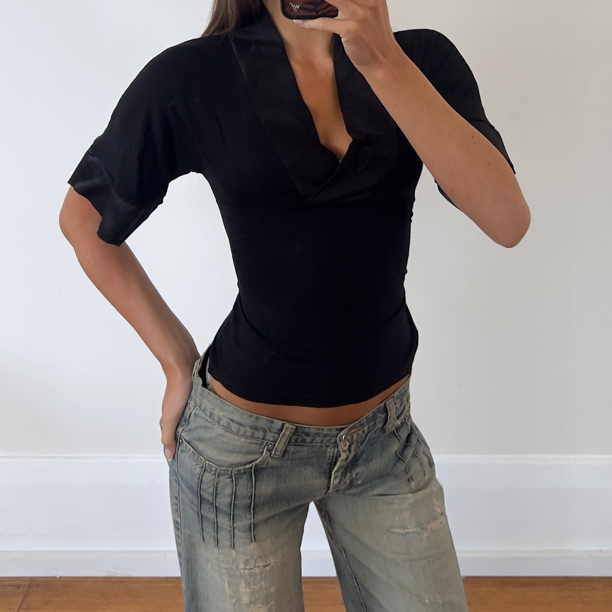 black tie up tee