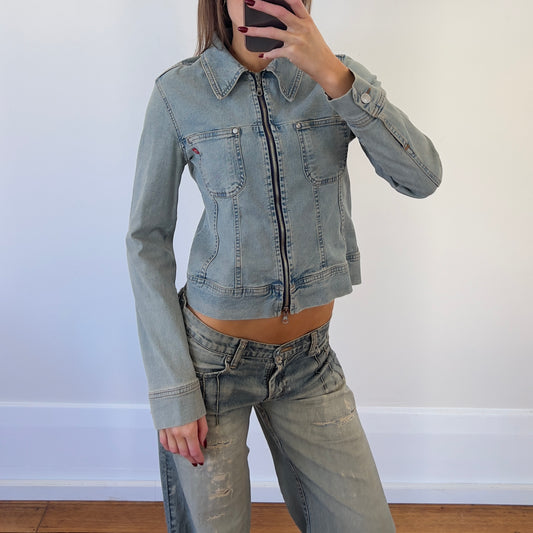 zip up denim jacket