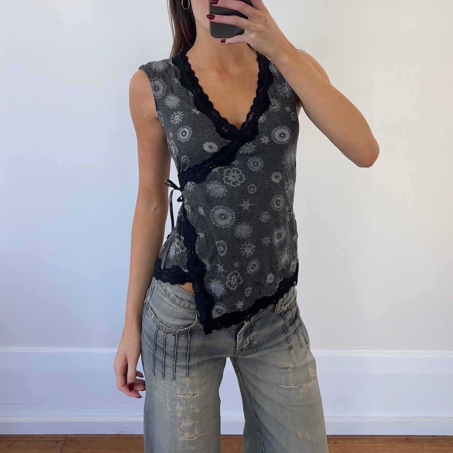 graphic lace wrap tee