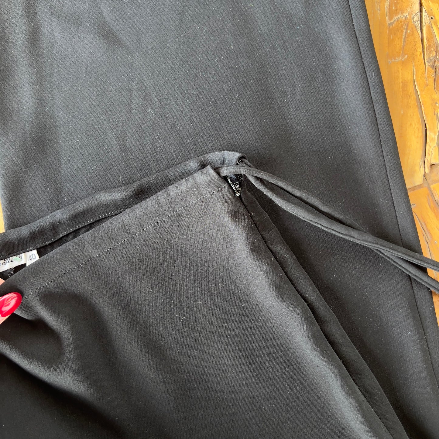 black wide leg tie-up pants
