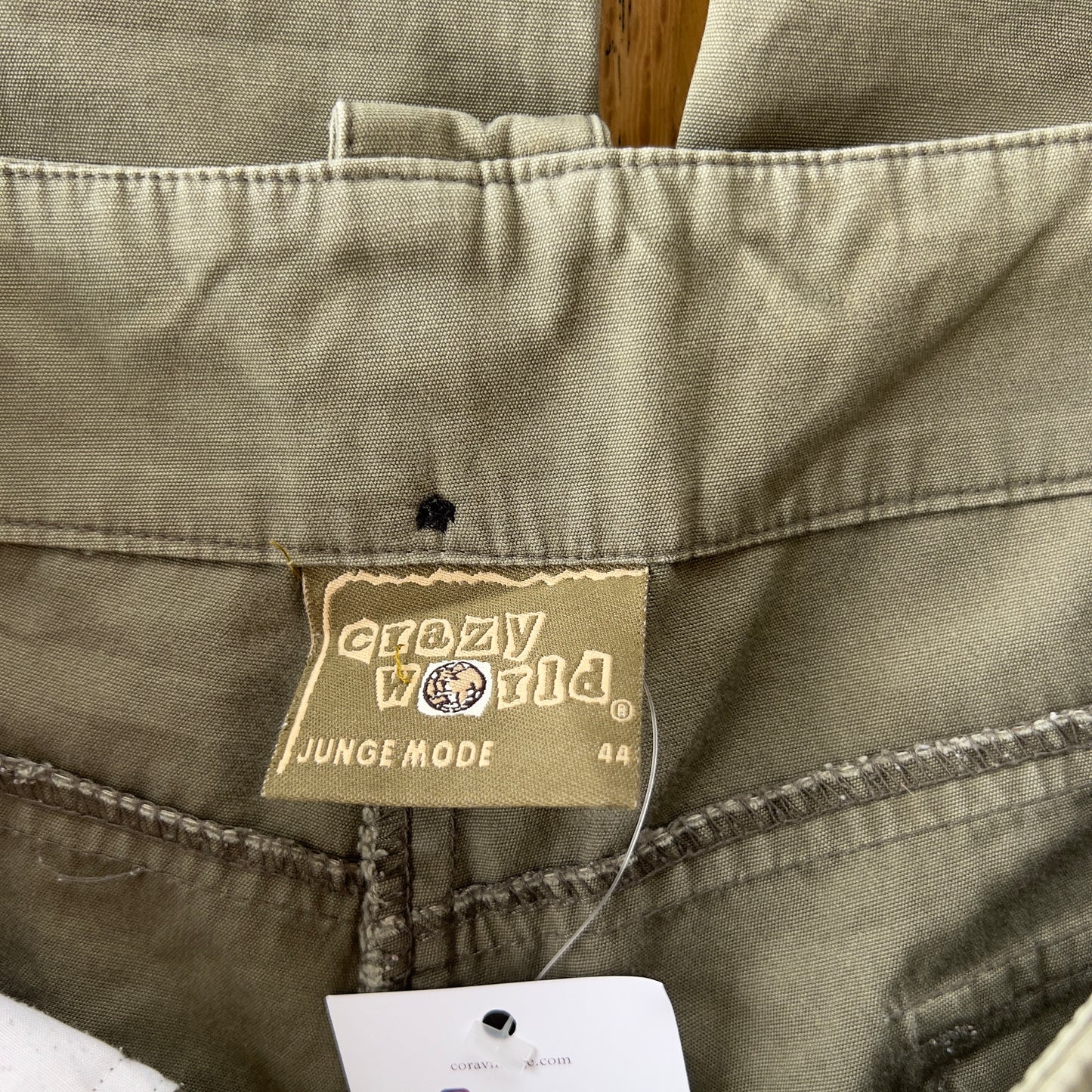 wide leg cargo jeans