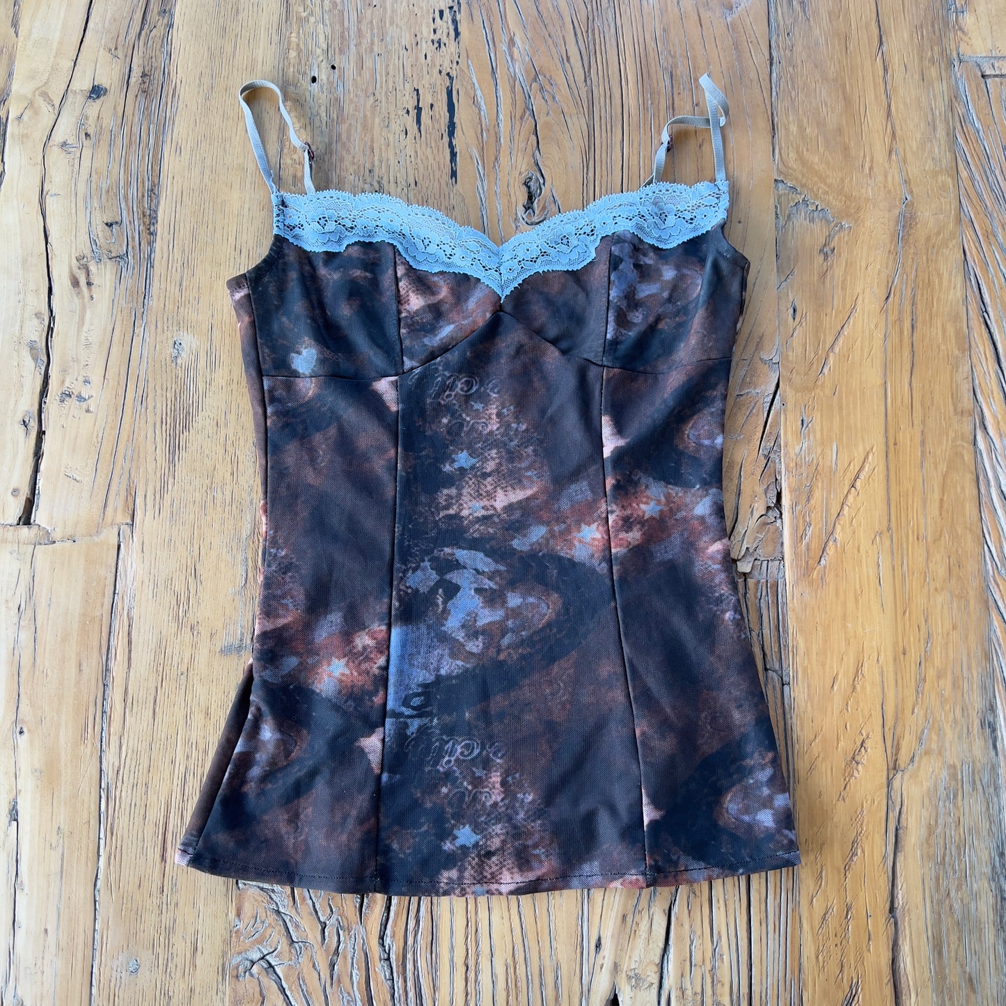 graphic print cami