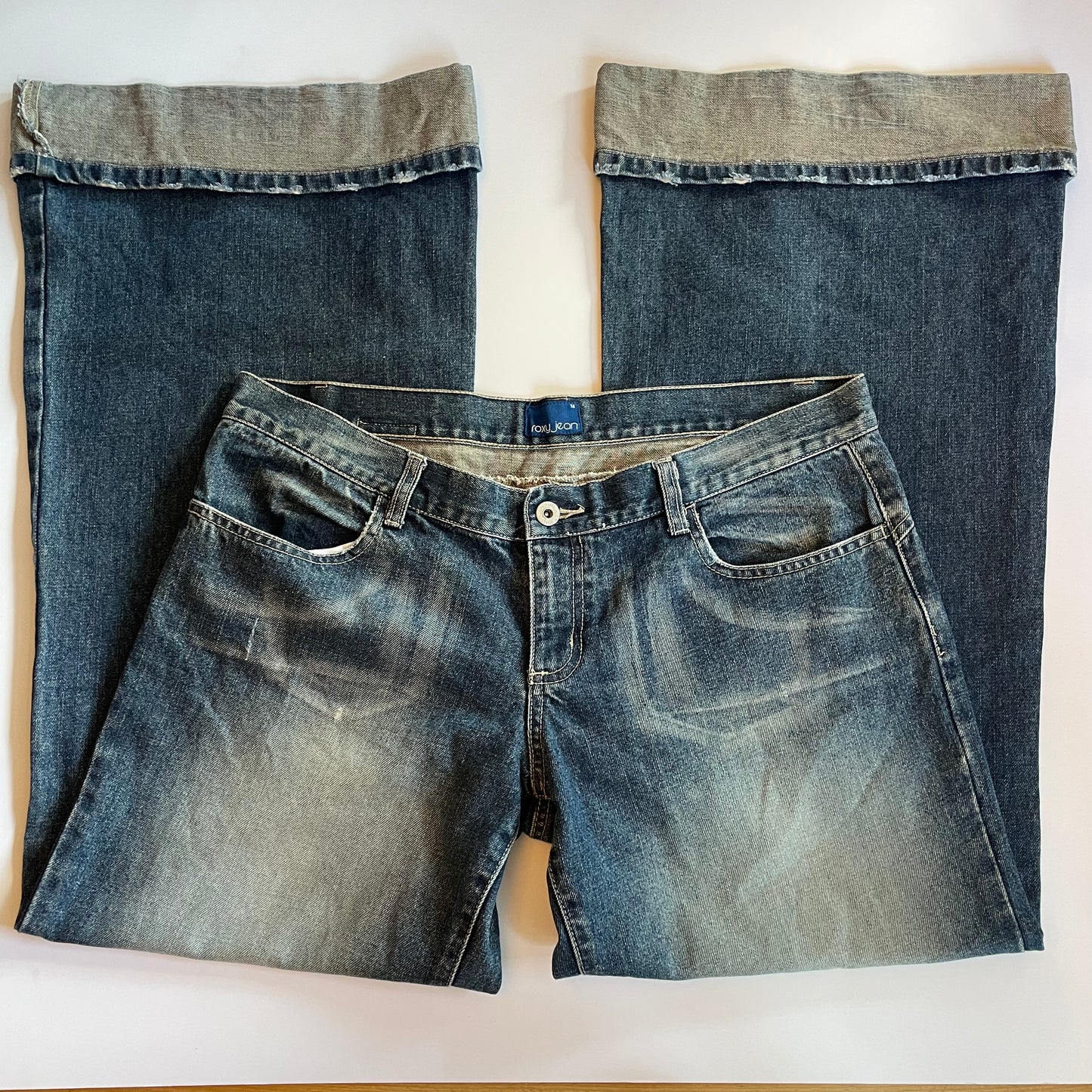 2000s Roxy jeans