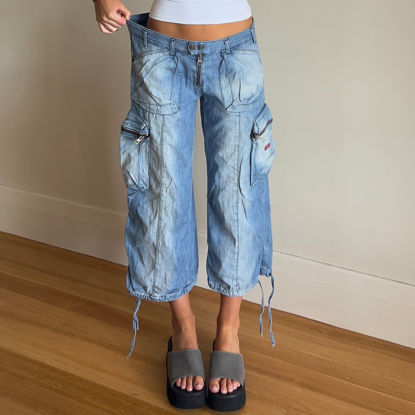 denim cargo capris