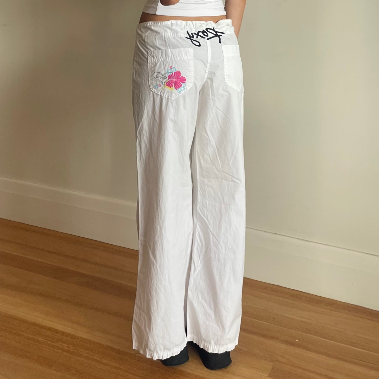 y2k white Roxy pants