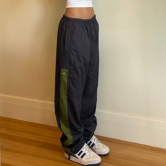 2000s Nike track pants