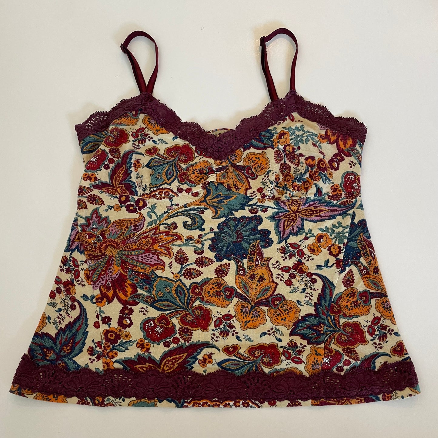 floral print cami w/ lace trim