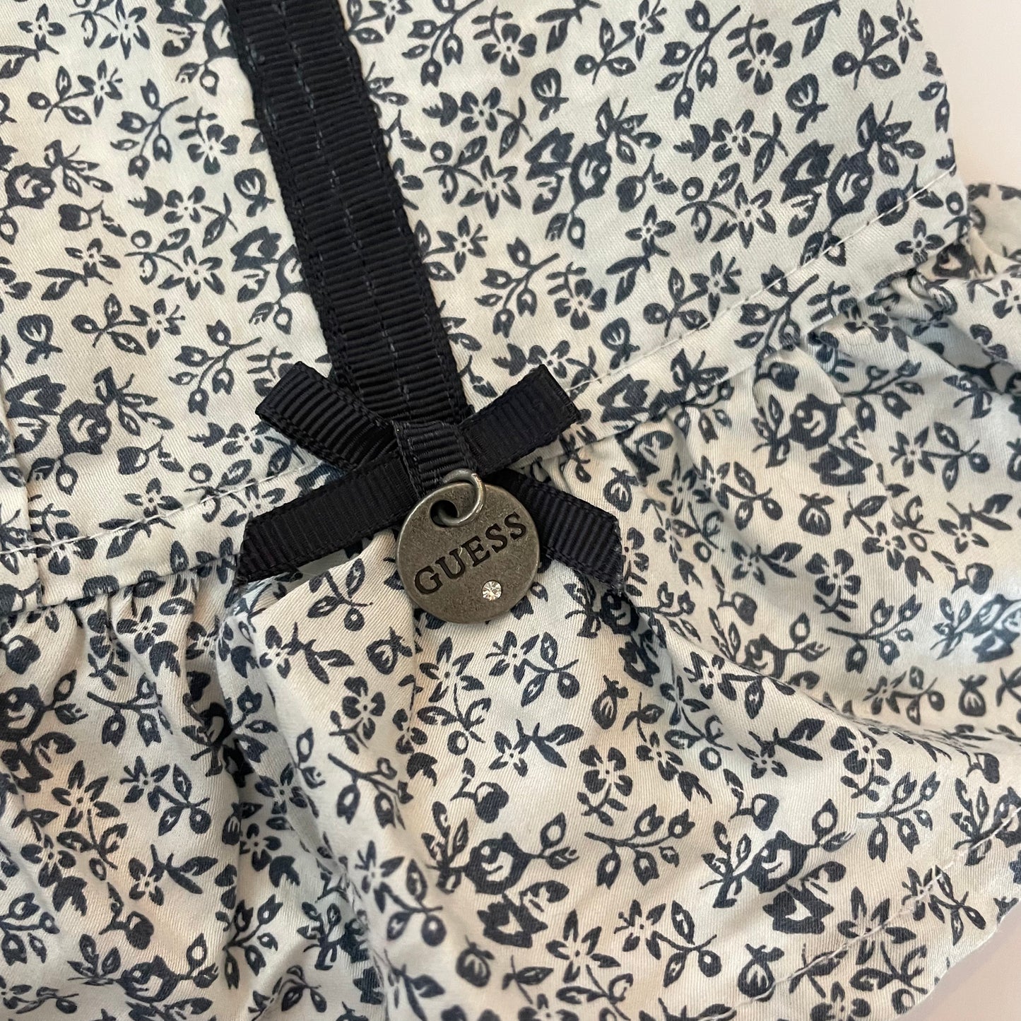 Guess button-up floral blouse top